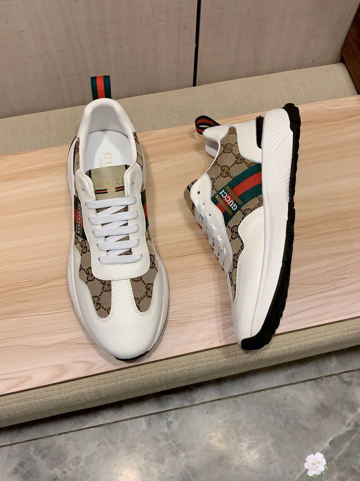 Men's men's shoes💰460💰💰🎩🎩[Lightning][Lightning] "Gucci*" The latest • popular casual shoes, top brand [seduce] luxury ~ purchasing agency, top ~ quality. [Strong] The upper is made of imported breathable cowhide with woven material ➕ breathable sheepskin feet (•) and fine workmanship. The original stylish and stylish soft rubber wear-resistant and non-slip outsole is light and comfortable on the feet. The real thing looks better when photographed. 010: Size: 38-44, 4️⃣ colors selected